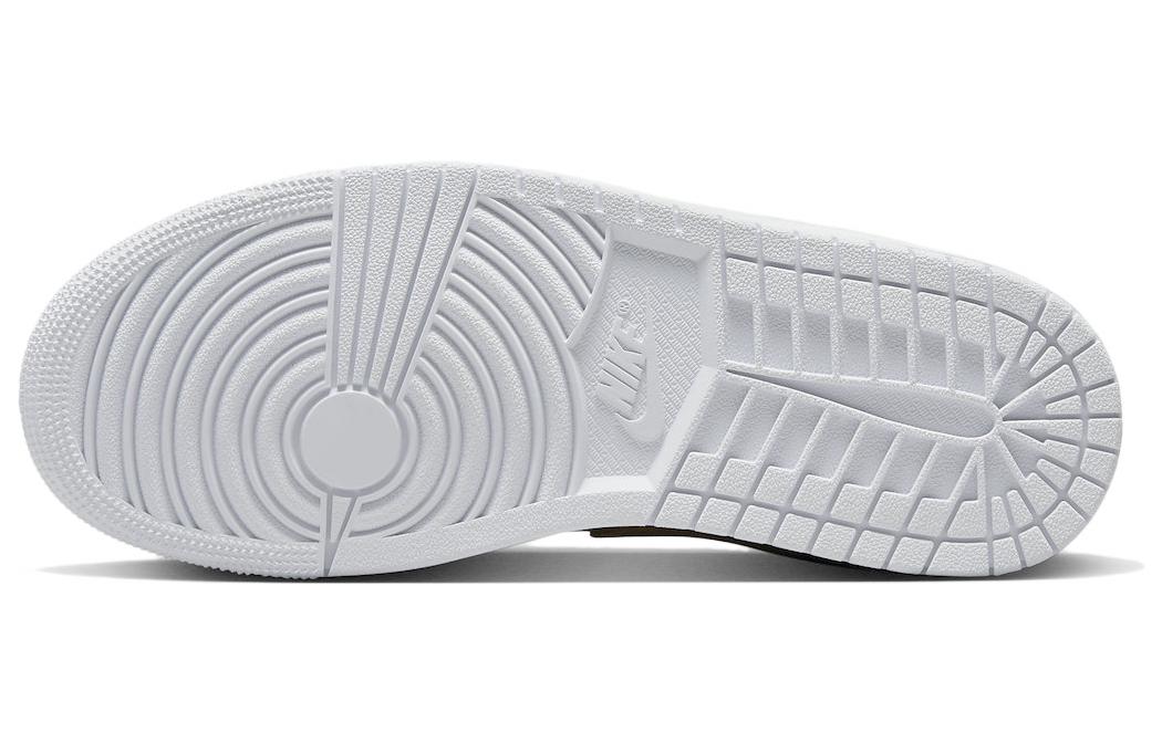 Air Jordan 1 Low Barely Grape (WMNS)