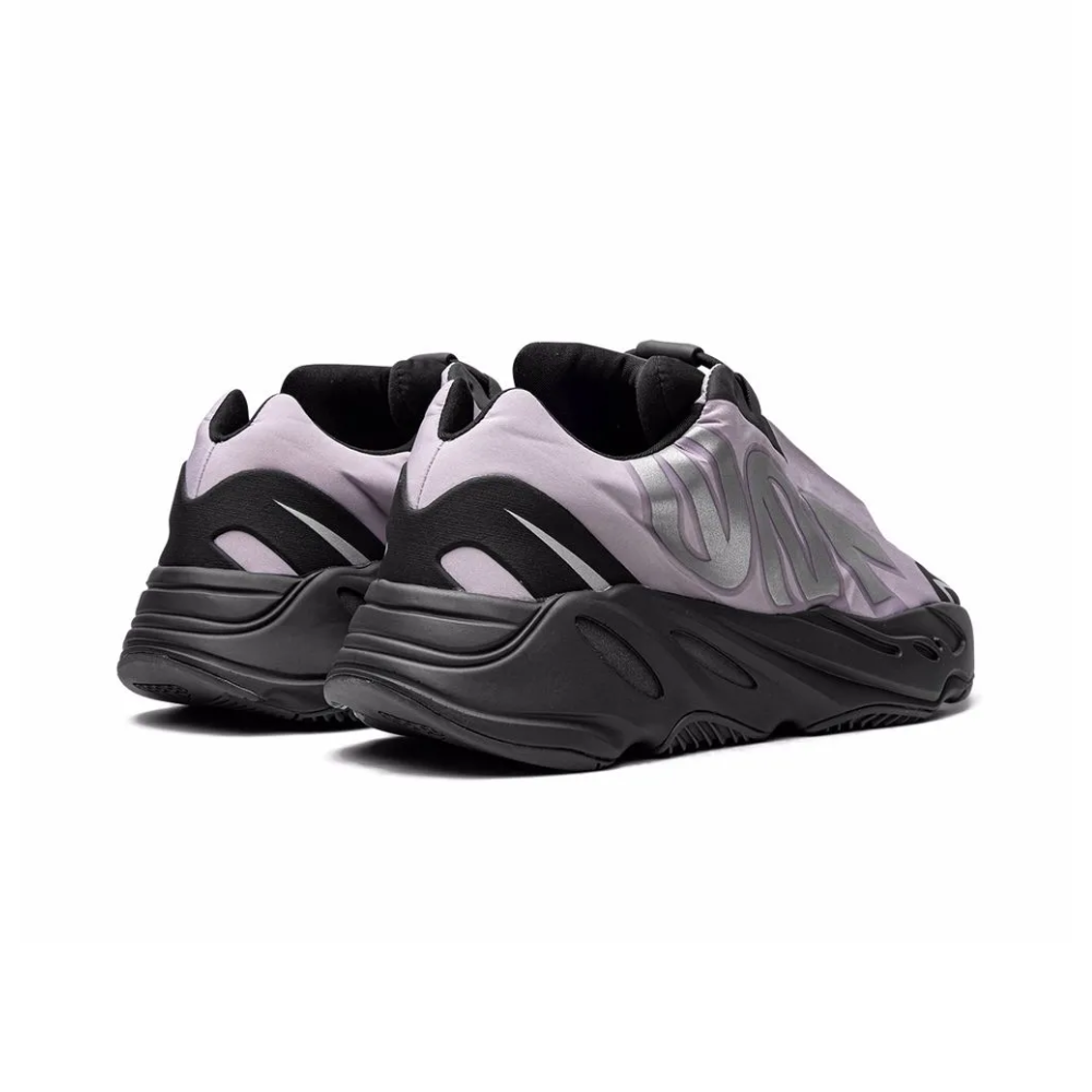 Yeezy Boost 700 MNVN Geode