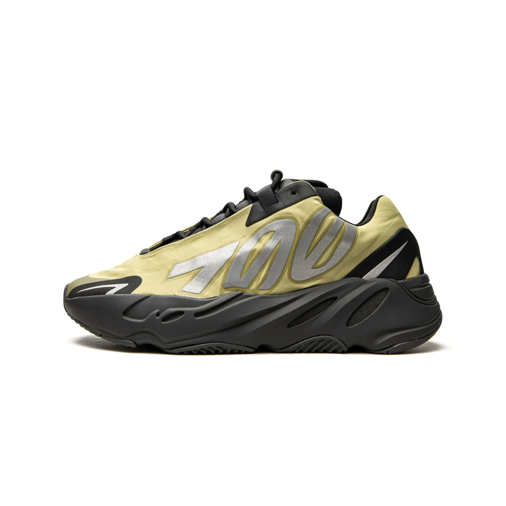 Yeezy Boost 700 MNVN Resin