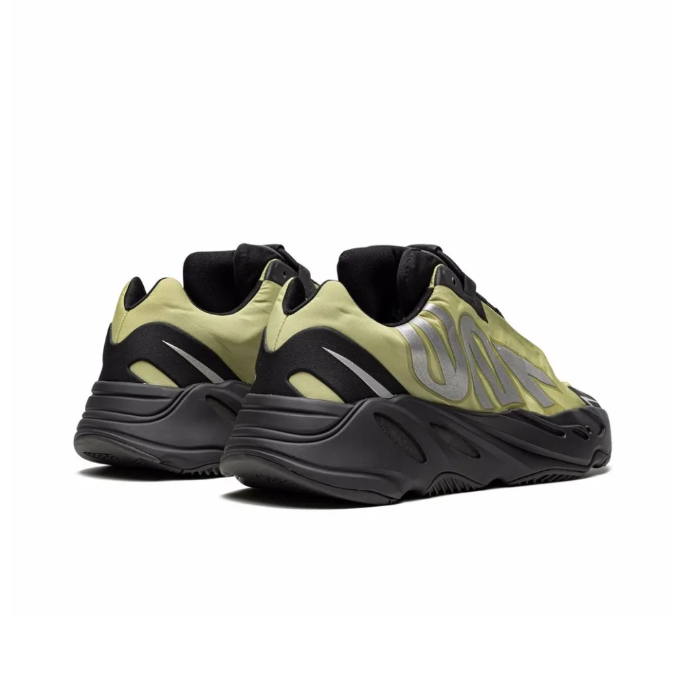 Yeezy Boost 700 MNVN Resin