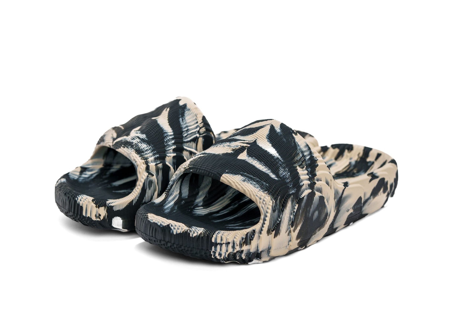 Adilette 22 Slides "Carbon Aluminum"